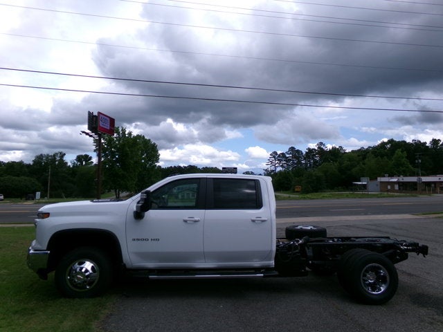 2026 Chevrolet Silverado 3500HD CC LT