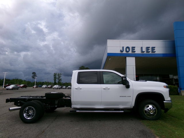 2026 Chevrolet Silverado 3500HD CC LT