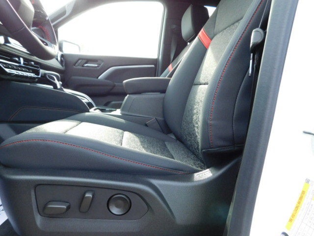 2024 Chevrolet Colorado 4WD Z71