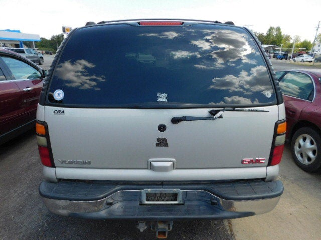2004 GMC Yukon SLT
