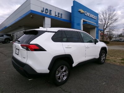 2023 Toyota RAV4 XLE