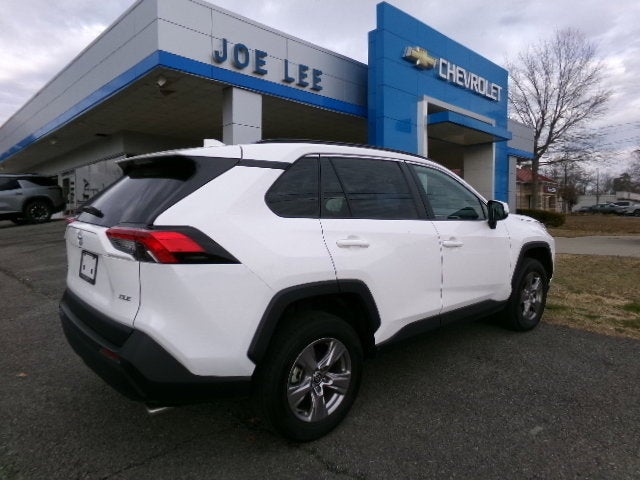 2023 Toyota RAV4 XLE