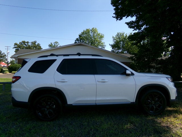 2025 Honda Pilot Base