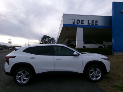 2026 Chevrolet Trax LS